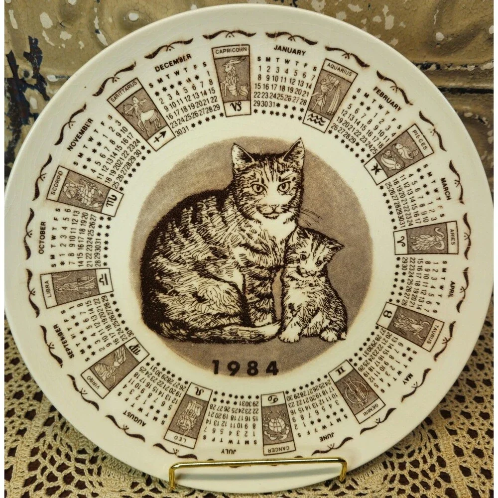 1984 Spencer Gifts Inc Cat Calendar Decorative Collection Plate Series Japan 10"